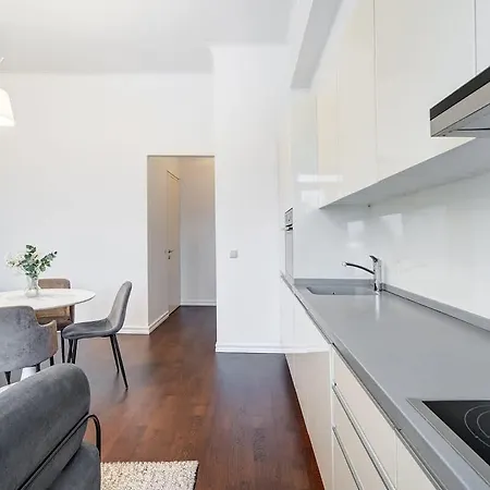 Domillion 2bdr Bright&central Pa227 公寓