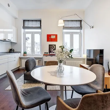 公寓 Domillion 2bdr Bright&central Pa227