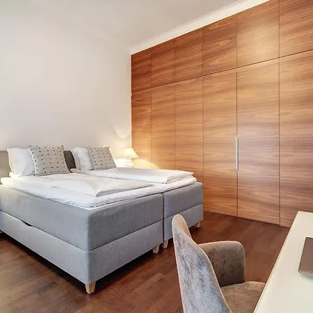 公寓 Domillion 2bdr Bright&central Pa227