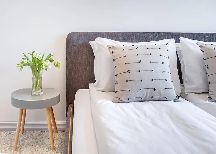 Domillion 2bdr Bright&central Pa227 Lejlighed *