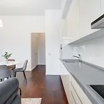 Domillion 2bdr Bright&central Pa227 Apartament