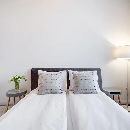 Apartment Domillion 2bdr Bright&central Pa227