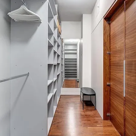 Domillion 2bdr Bright&central Pa227 Apartment *