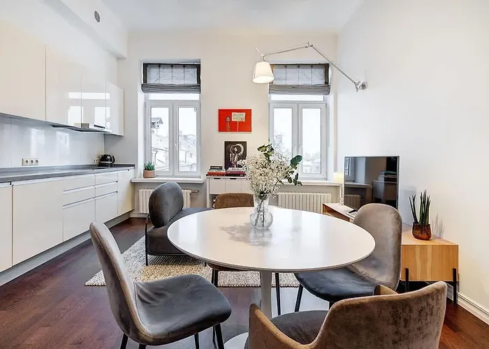 Apartamento Domillion 2bdr Bright&central Pa227